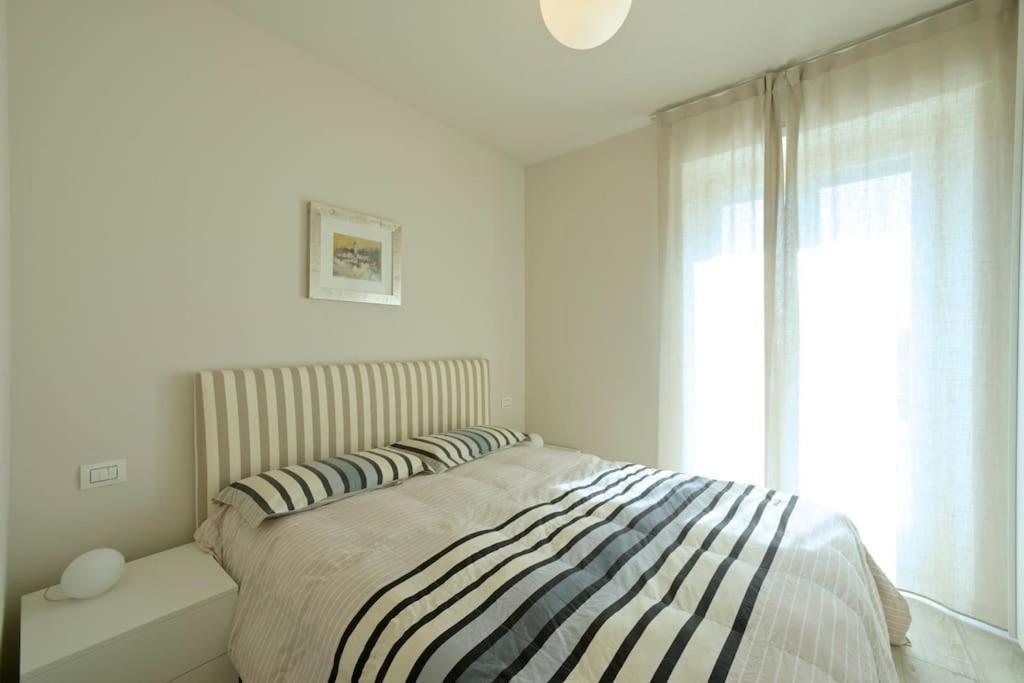 Luxury Apartament Con Garage Vista Mare Alassio Per 6 Persone Bagian luar foto