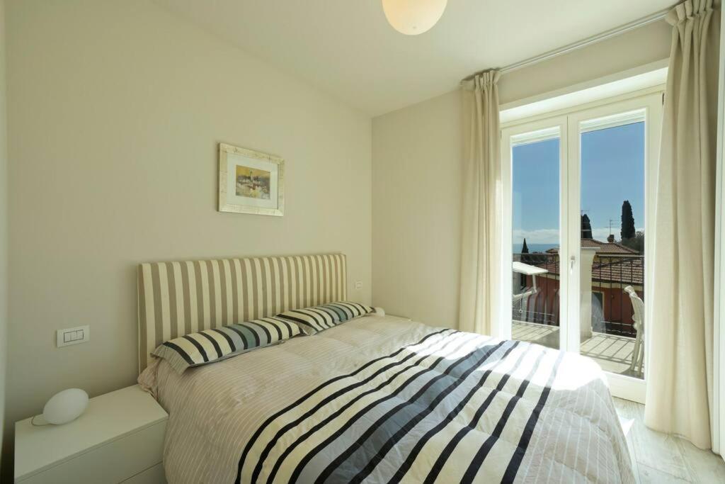 Luxury Apartament Con Garage Vista Mare Alassio Per 6 Persone Bagian luar foto